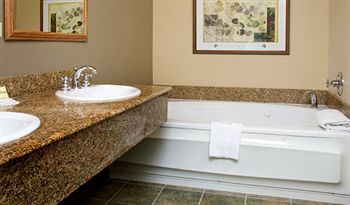 Bellaire Shanty Creek Resorts - Cedar River Village מראה חיצוני תמונה